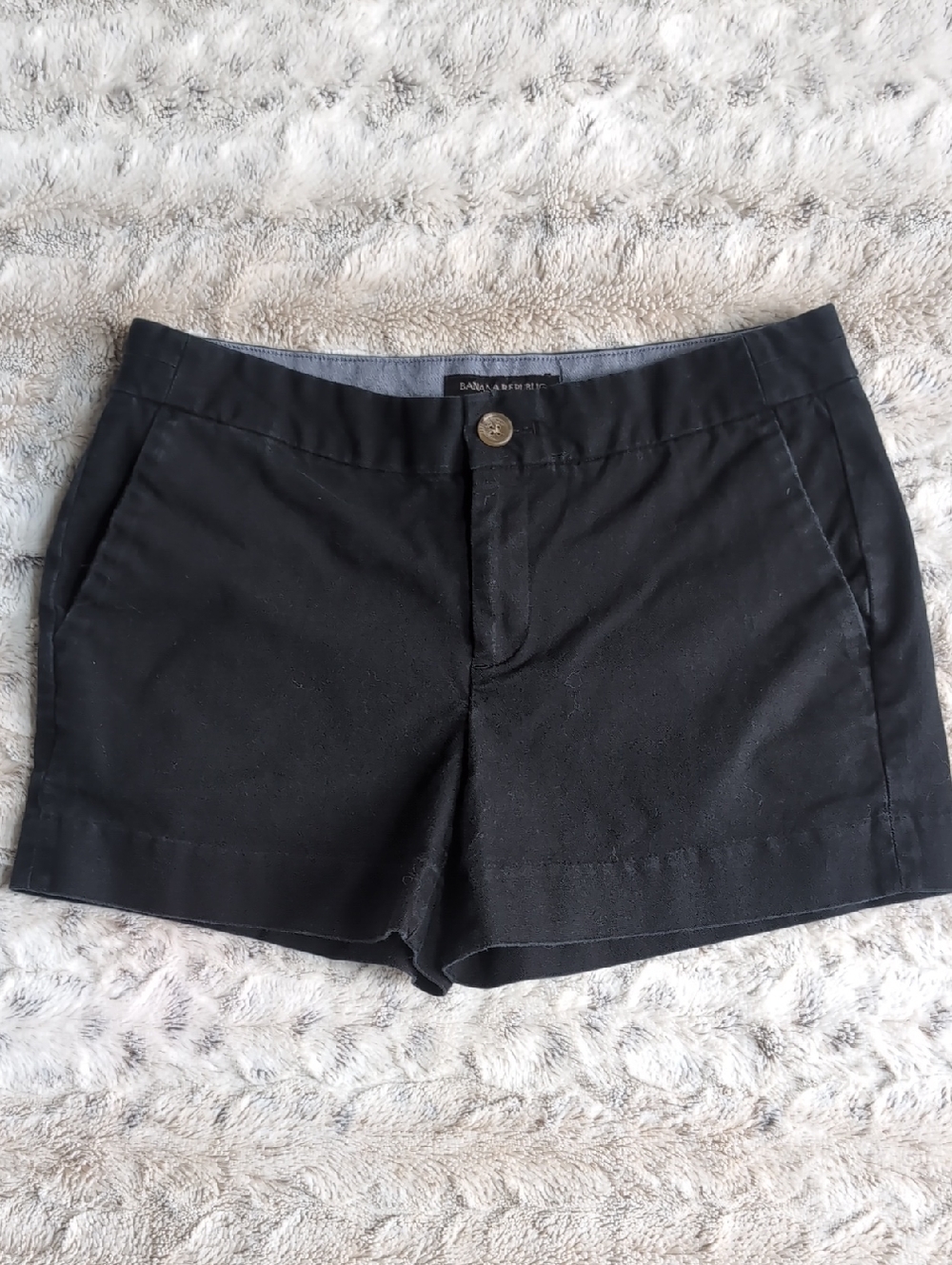 Banana Republic Factory Hampton Fit 3" Black Shorts